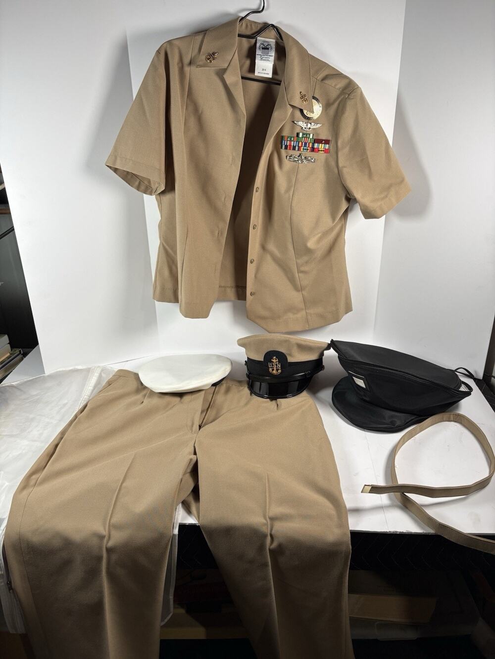 US Navy Women’s Khaki Uniform Set 20R Career Counselor Hat Pants Shirt DLA